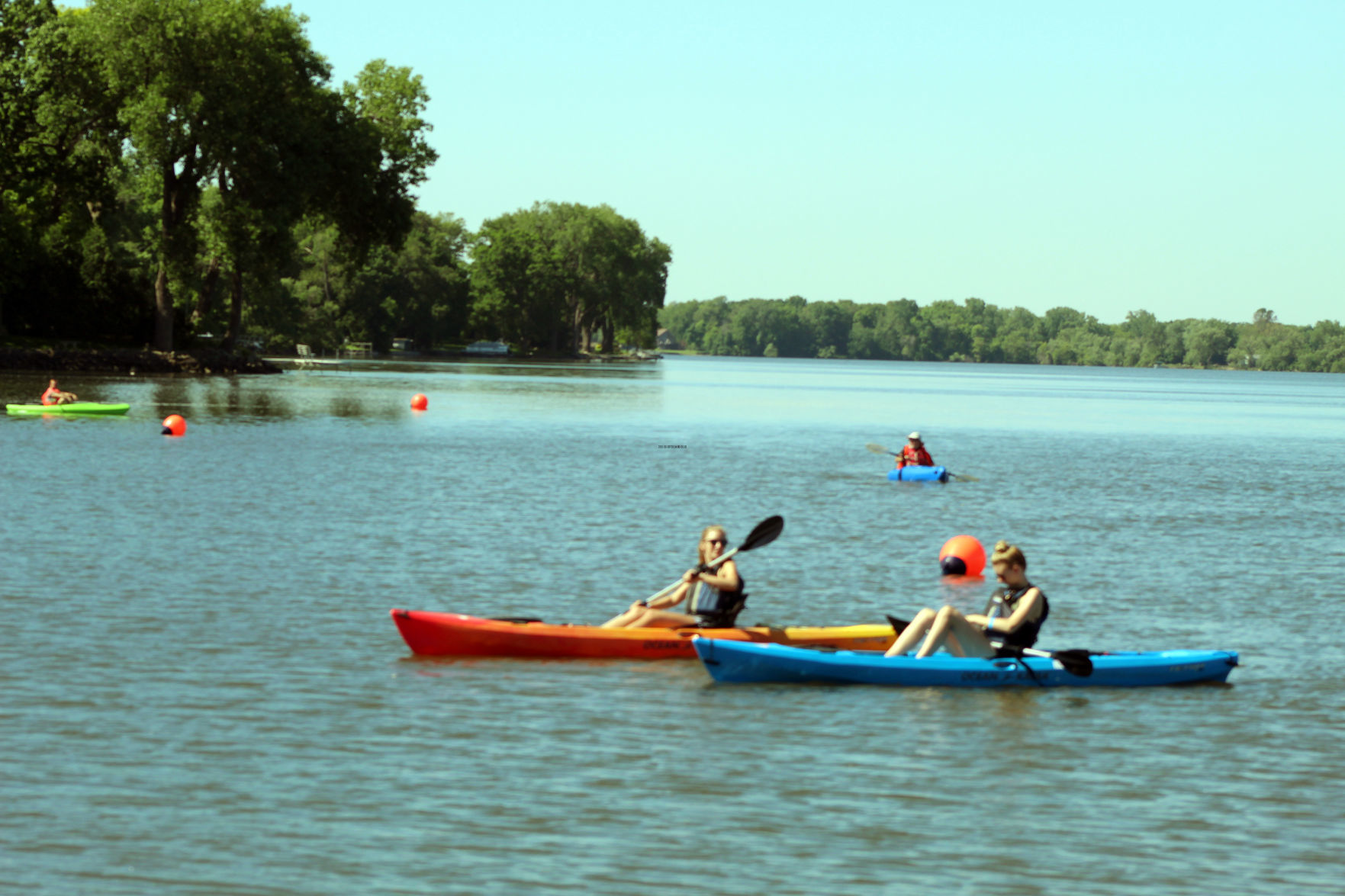 061019-ctzn-news-paddle-f007.jpg